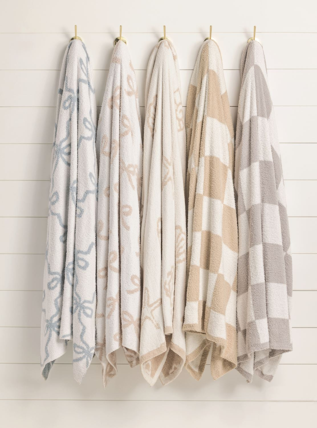 Mud Pie Taupe Chenille Bow Blanket