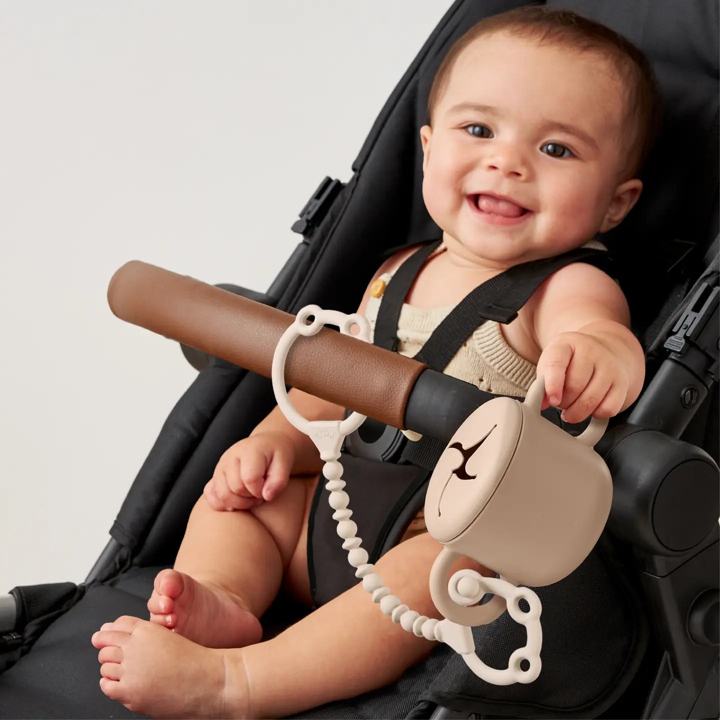 Itzy Ritzy *NEW* Itzy Strap Pack™ - Toy and Snack Cup Strap