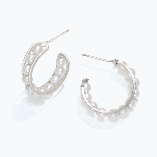 PERIWINKLE SILVER HOOPS PEARLS EARRINGS