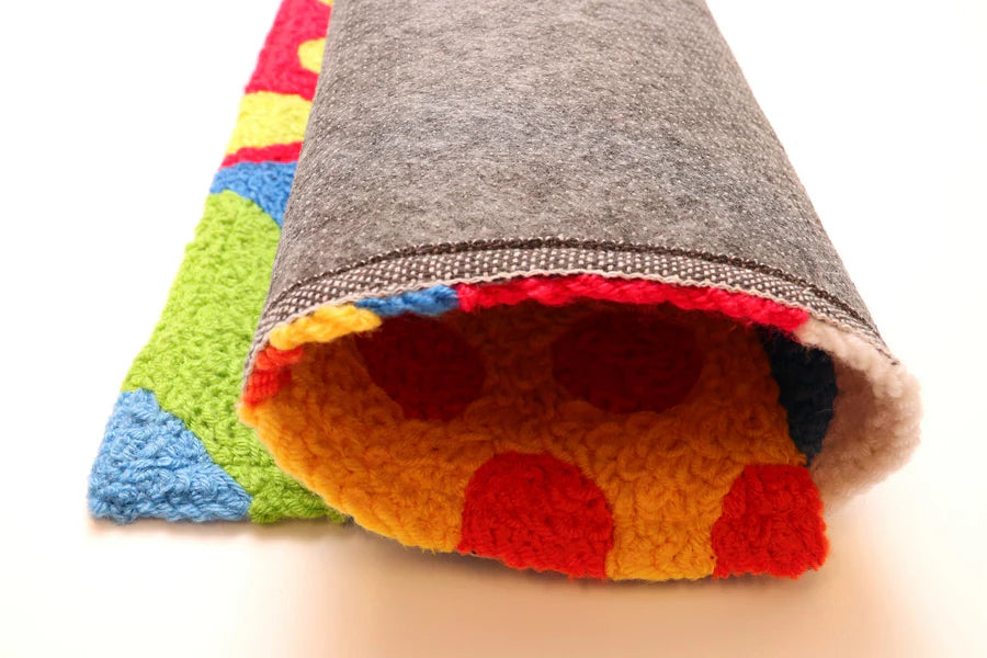Jellybean Rug Beach Balls