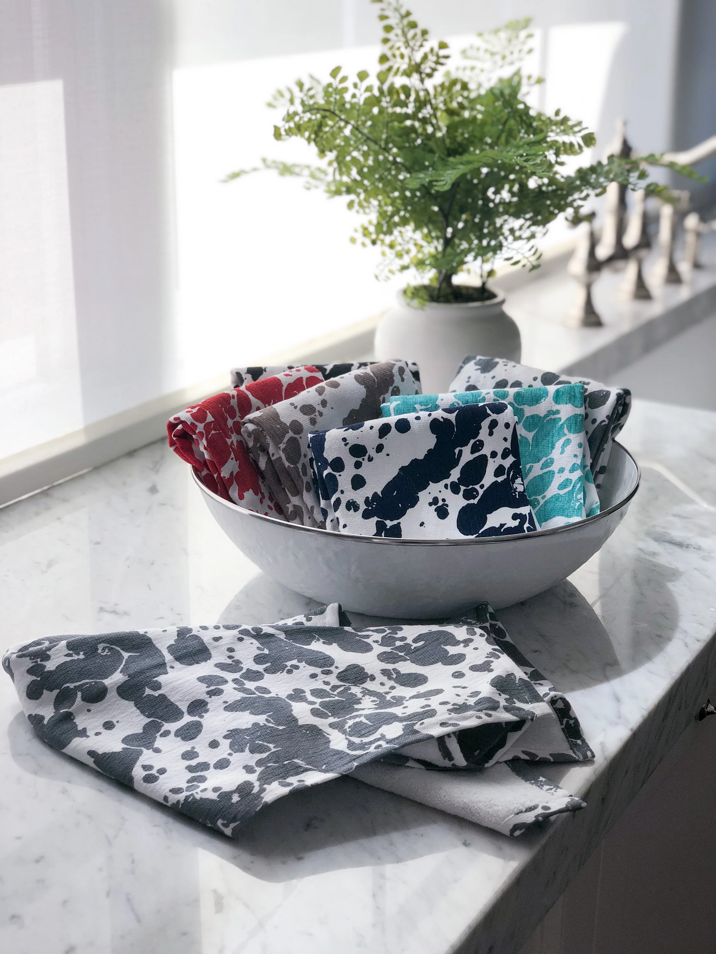 GREY SWIRL KITCHEN TOWELS