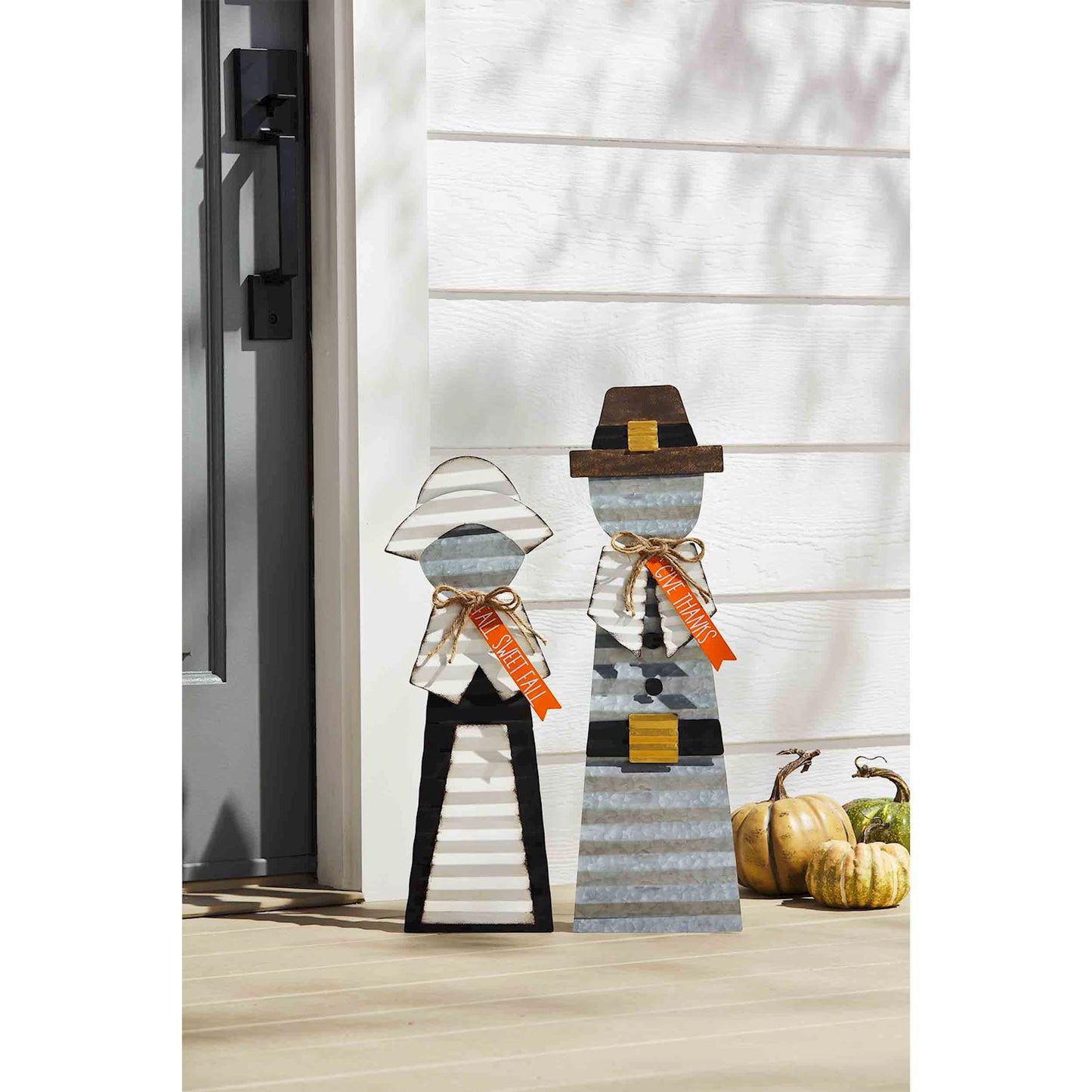 FALL PILGRIM EASEL DECOR