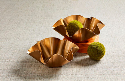 MUD PIE BRASS RUFFLE BOWL SET