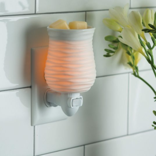 HARMONY WALL PLUGGABLE FRAGRANCE WARMER