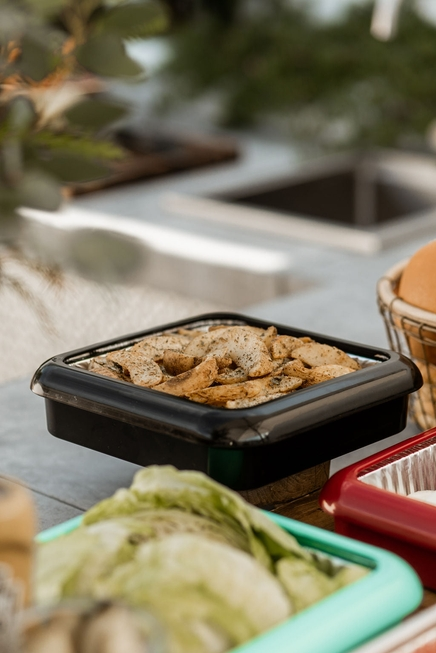 SQUARE SET - 8X8 PAN FRAME W/ LID & SERVING SPOON - CHARCOAL