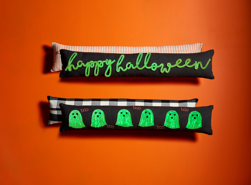 MUD PIE HAPPY HALLOWEEN GLOW SKINNY PILLOW