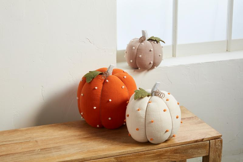Mud Pie Cream French Knot Pumpkin